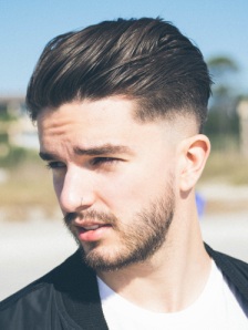 Мужская стрижка в Киеве